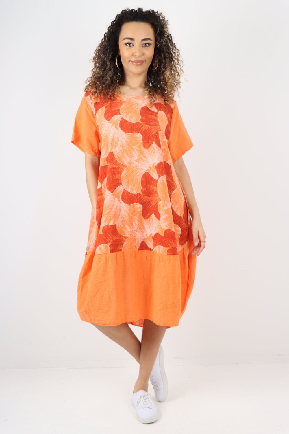 Tulip Print Short Sleeve Round Neck Midi Dress