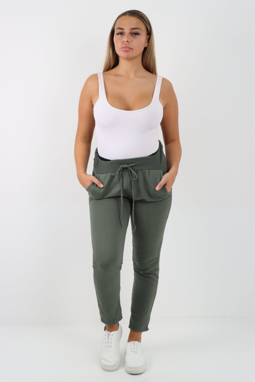 Plain Basic Magic Joggers