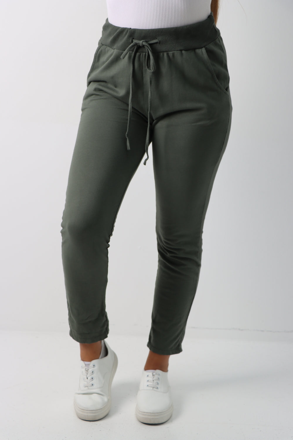 Plain Basic Magic Joggers