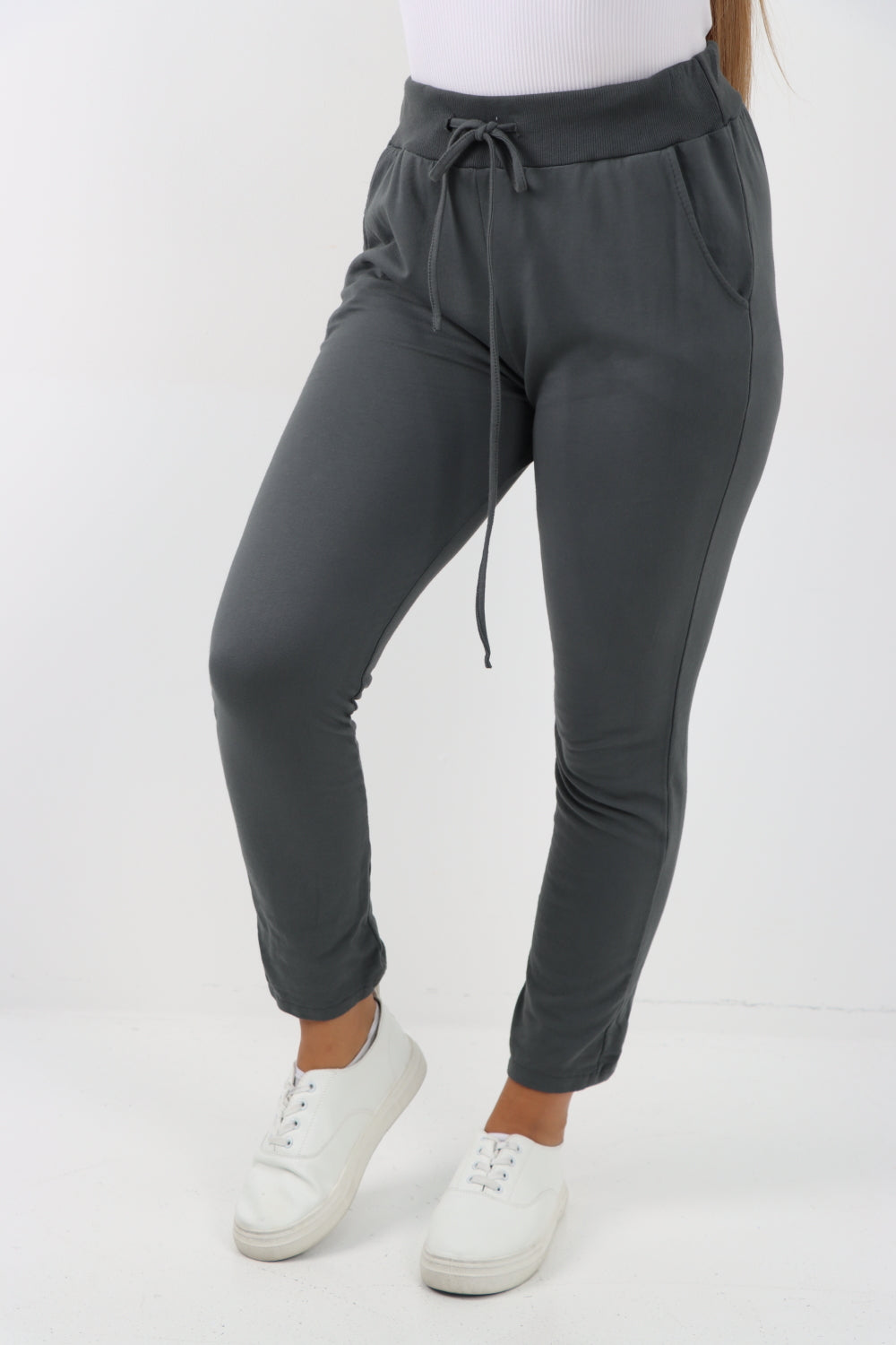 Plain Basic Magic Joggers