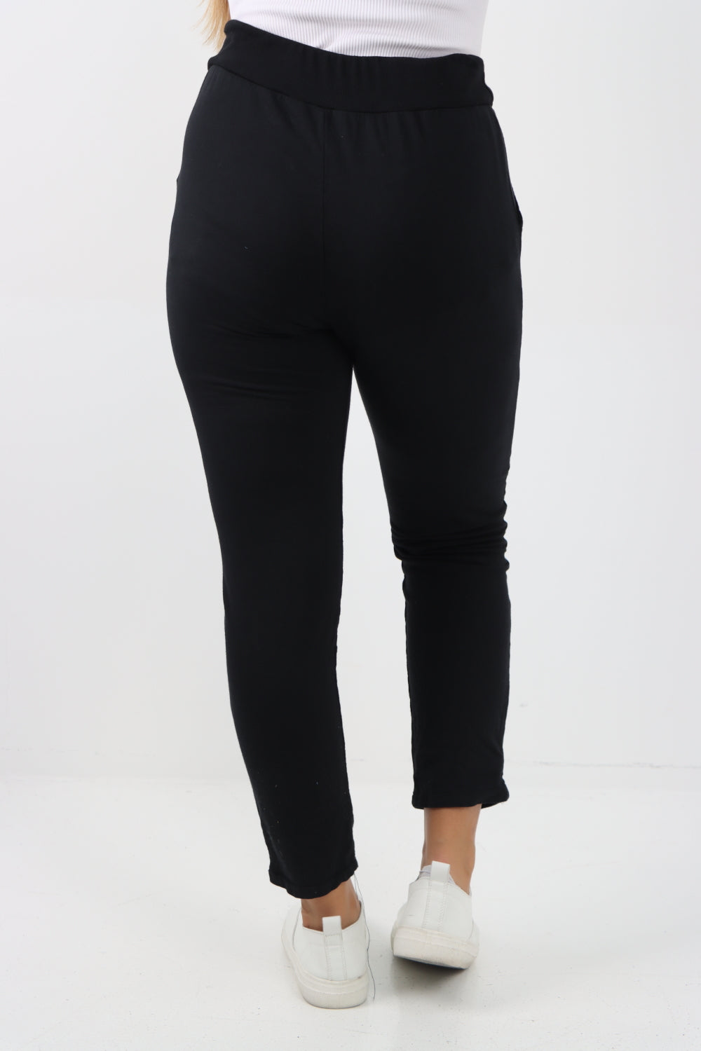 Plain Basic Magic Joggers