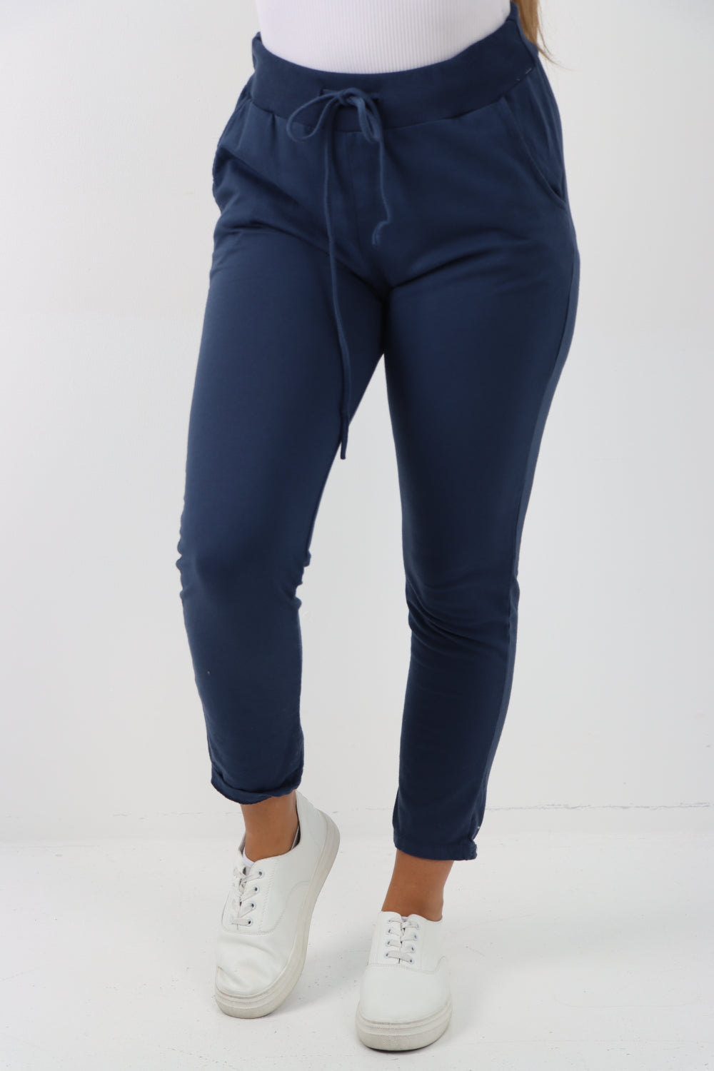 Plain Basic Magic Joggers