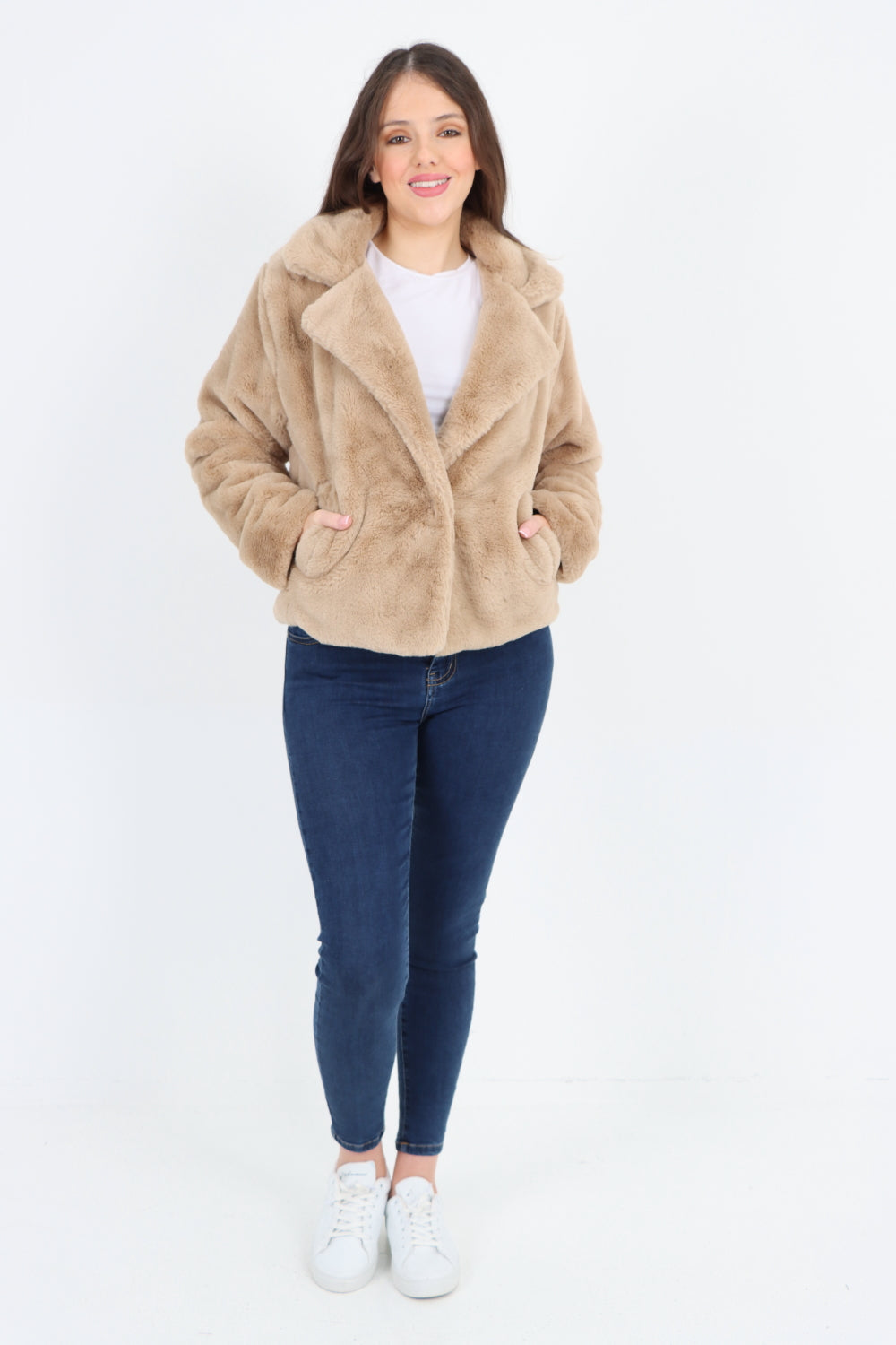 Faux Fur Long sleeve Short Coat