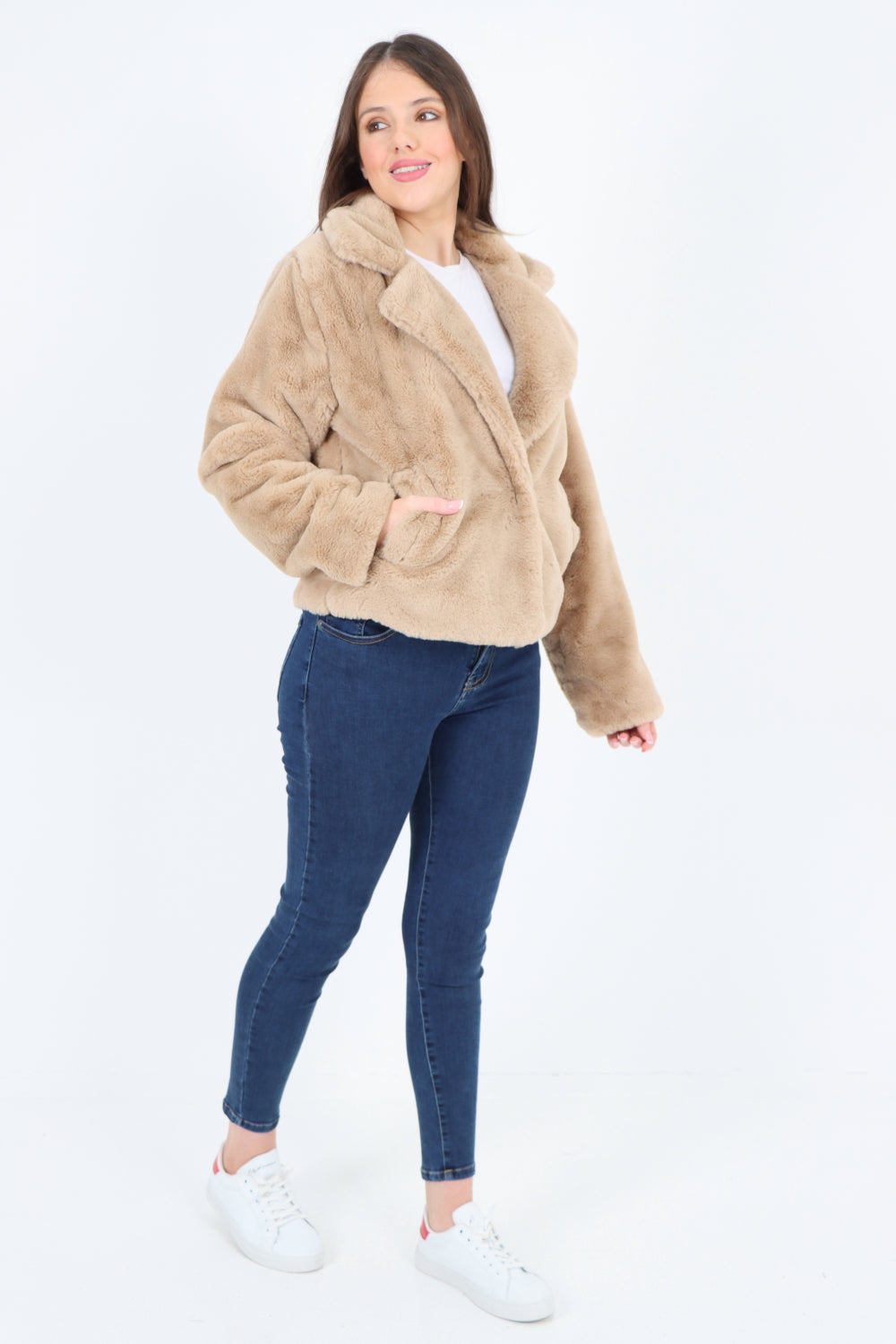 Faux Fur Long sleeve Short Coat