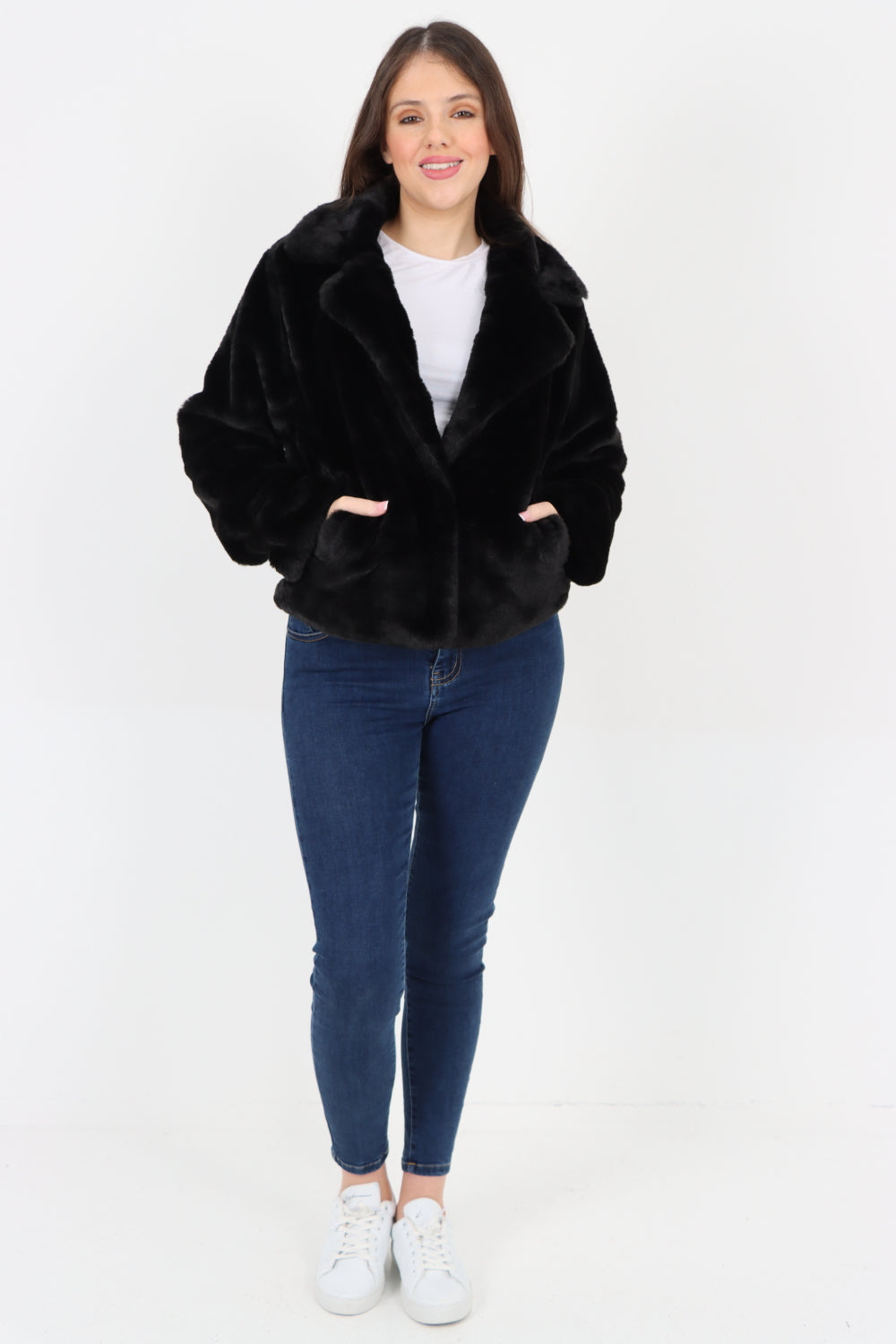 Faux Fur Long sleeve Short Coat