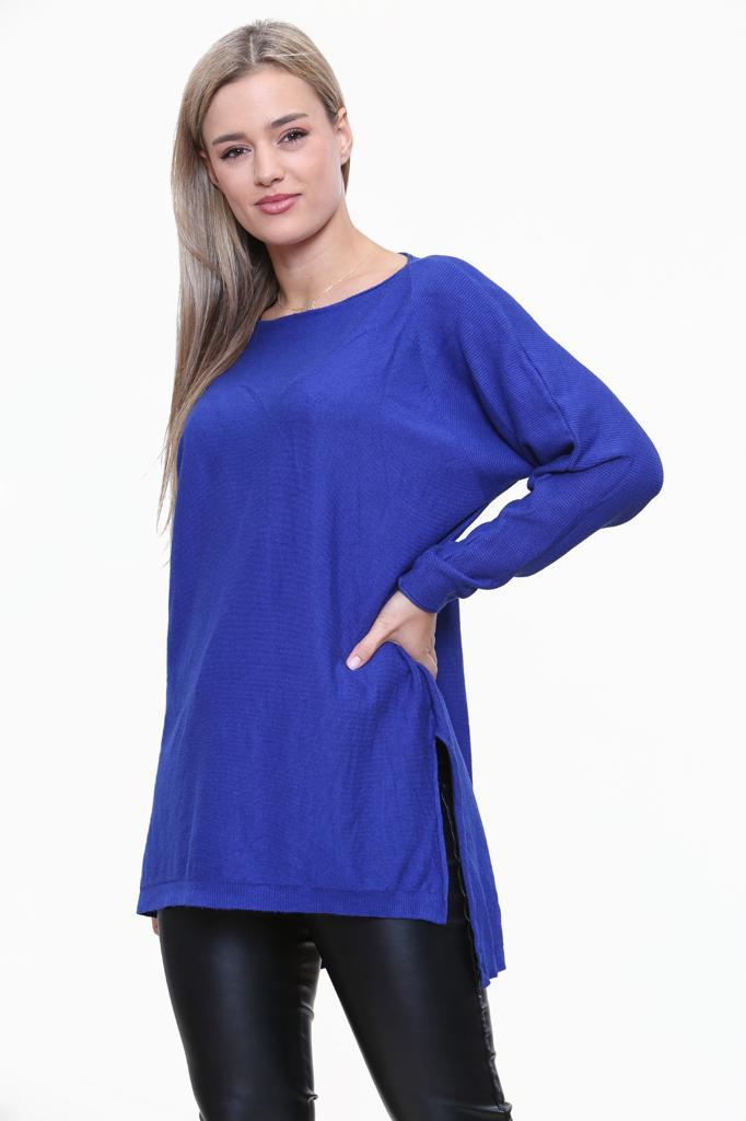 Round Neck Side Slit Jumper Top